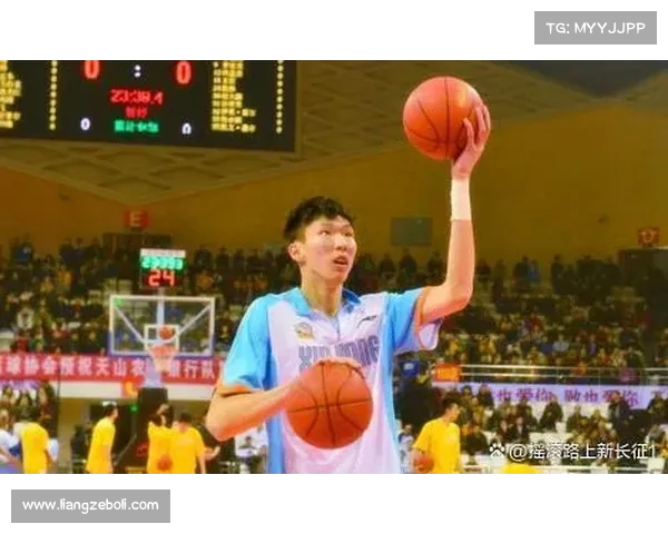 周琦加盟新疆：未来篮球道路何去何从