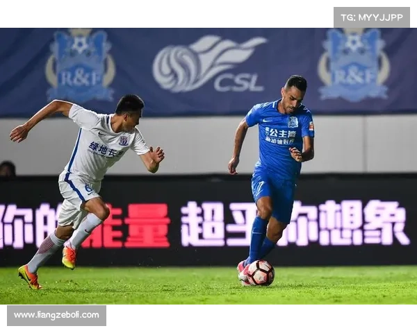 扎哈维退役前职业生涯回顾从崭露头角到巅峰辉煌的传奇历程